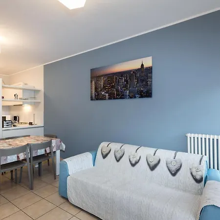 Atlantis Apartment *